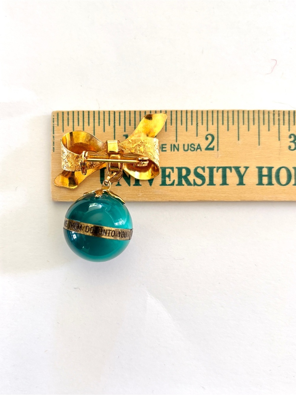 Vintage Golden Rule green teal marble brass band bow brooch pin - Picture 7 of 10